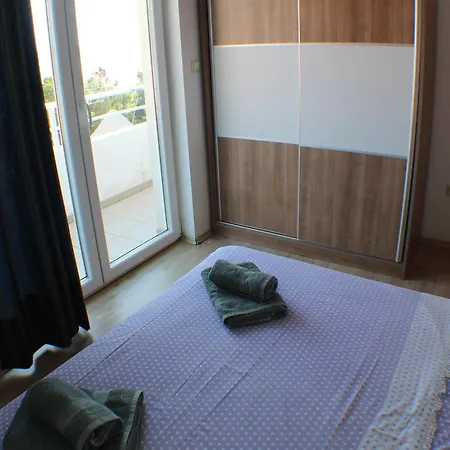 Apartment Vinka Tito Igrane