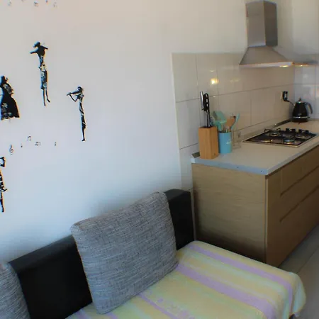 Vinka Tito Apartment *